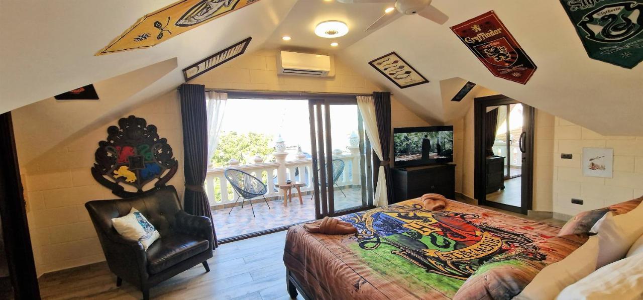 Potterland Luxury Pool Villa Pattaya Walking Street 6 Bedrooms Extérieur photo